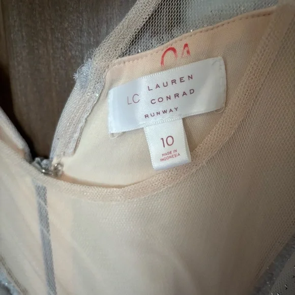 LC Lauren Conrad Runway Collection Layered Tulle Midi Dress Sparkly Size 10 - Picture 7 of 7